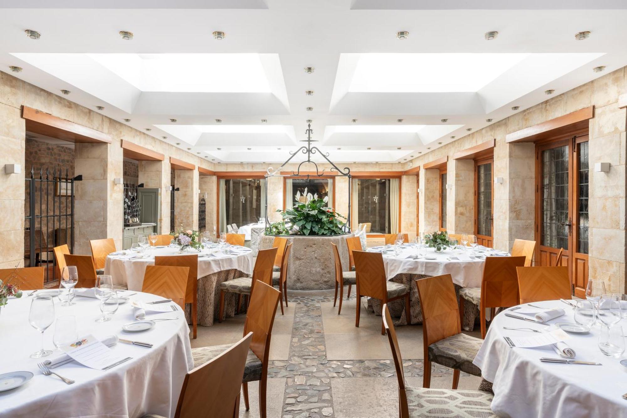 Parador De Santo Domingo De La Calzada Eksteriør billede